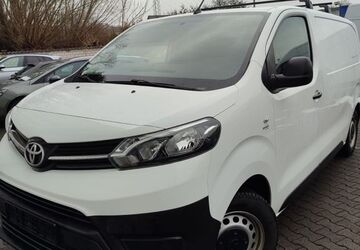 Toyota Proace (Verso) 115.000 km 9.990 &euro; Paderborn 33102