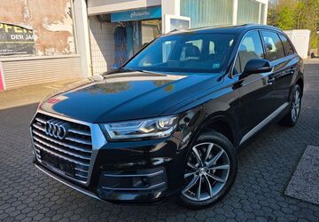 Audi Q7 165.000 km 24.999 &euro; Salzkotten 33154