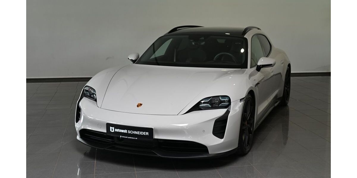 Porsche Taycan 64.350 km 72.750 &euro; Paderborn 33100