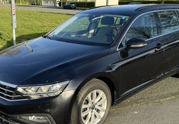 VW Passat Variant 223.000 km 14.870 &euro; Paderborn 33098