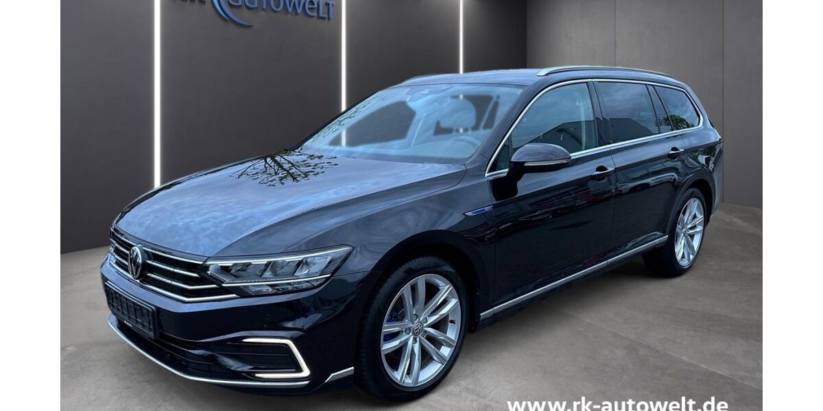 VW Passat Variant 52.593 km 30.990 &euro; Warstein-Belecke 59581