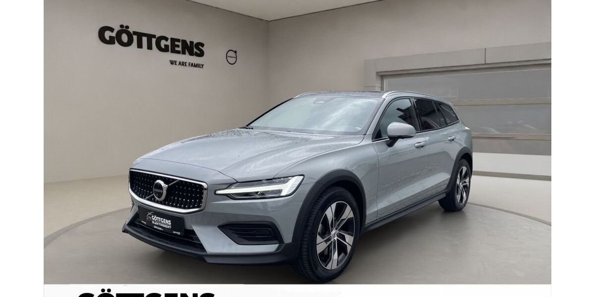 Volvo V60 Cross Country 22.820 km 43.290 &euro; Soest 59494