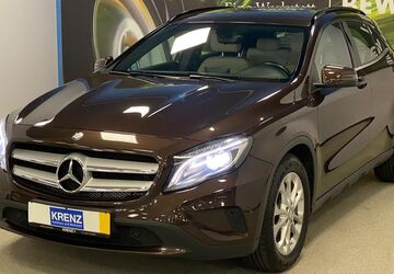 Mercedes-Benz GLA 200 155.699 km 15.490 &euro; Paderborn 33100