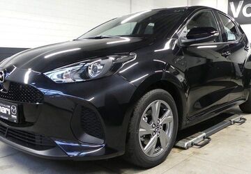 Mazda 2 Hybrid 9.000 km 24.990 &euro; Paderborn 33106