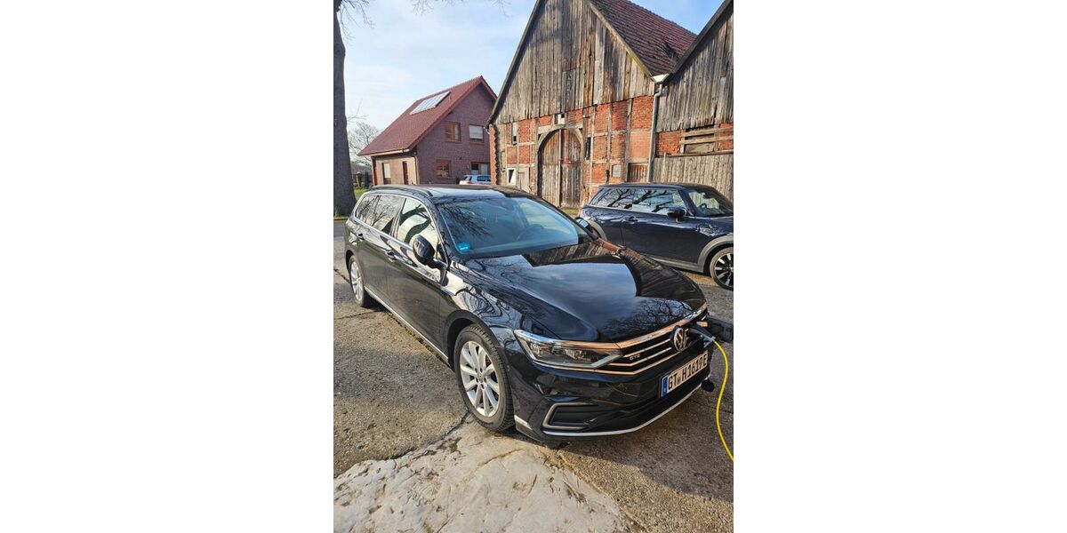 VW Passat Variant 90.000 km 19.300 &euro; Rietberg 33397