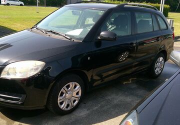 Skoda Fabia 148.780 km 3.690 &euro; Lippstadt-Lipperbruch 59558