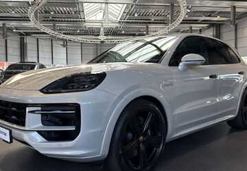 Porsche Cayenne 22.950 km 137.890 &euro; Paderborn 33100