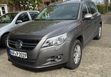 VW Tiguan 115.000 km 10.500 &euro; Oelde 59302