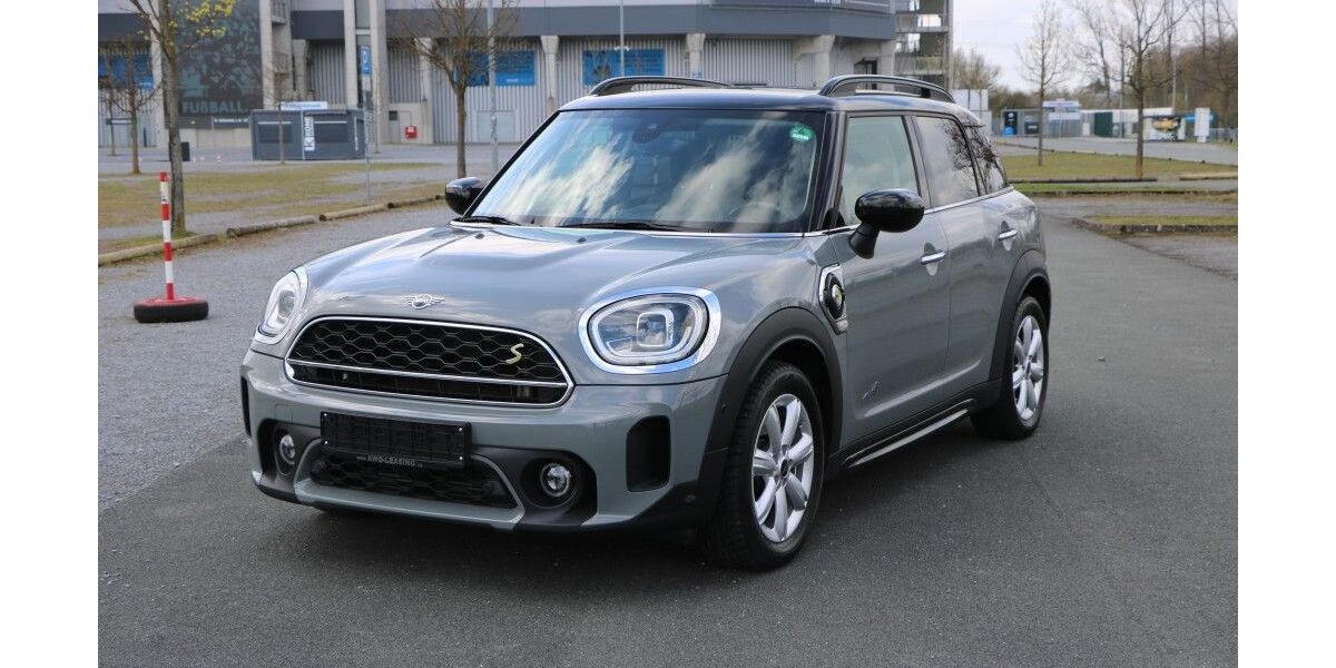 Mini Countryman SE (Cooper) 65.200 km 23.450 &euro; Paderborn 33102